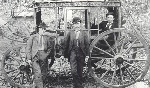 Fireside Topic: How do you manage money? - Wolf & Iron