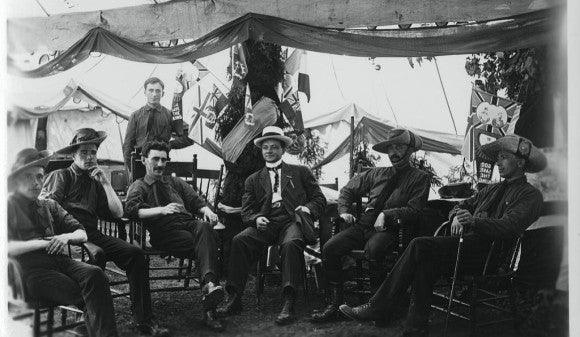 How to Lead a Group Discussion - Wolf & Iron