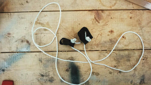 How to Make a Bow Stringer - Wolf & Iron